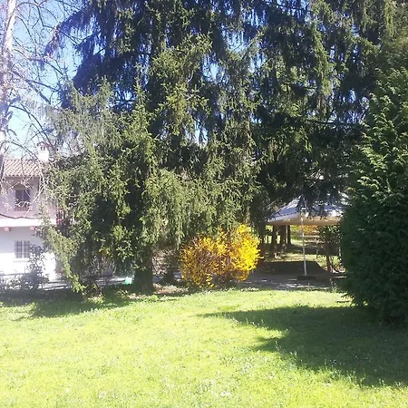 Дом отдыха Tenuta Montelupa Бра