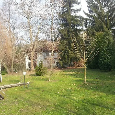 Tenuta Montelupa * Бра
